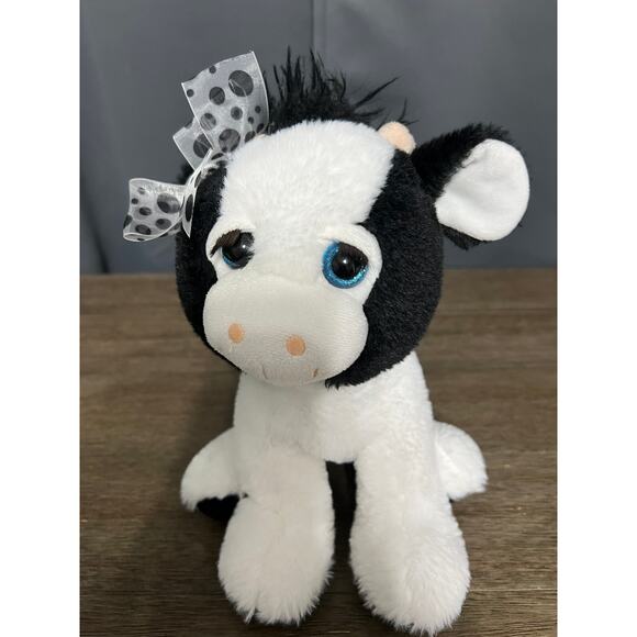 The‎ Petting Zoo Lash'z the Cow Plush - Picture 1 of 5
